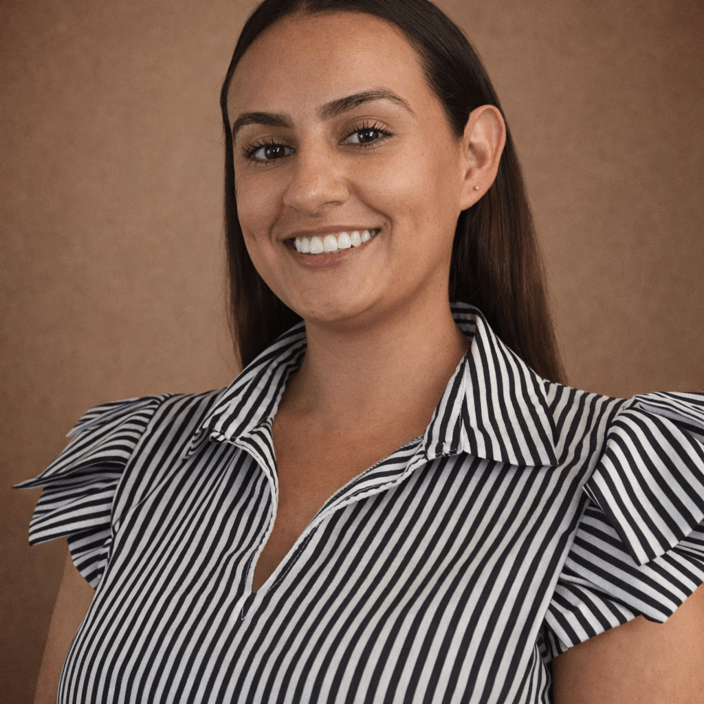 Estela Cabrera, LCSW. Clinical Psychotherapist | MILIKA Center Therapy & Resilience | Encino, CA