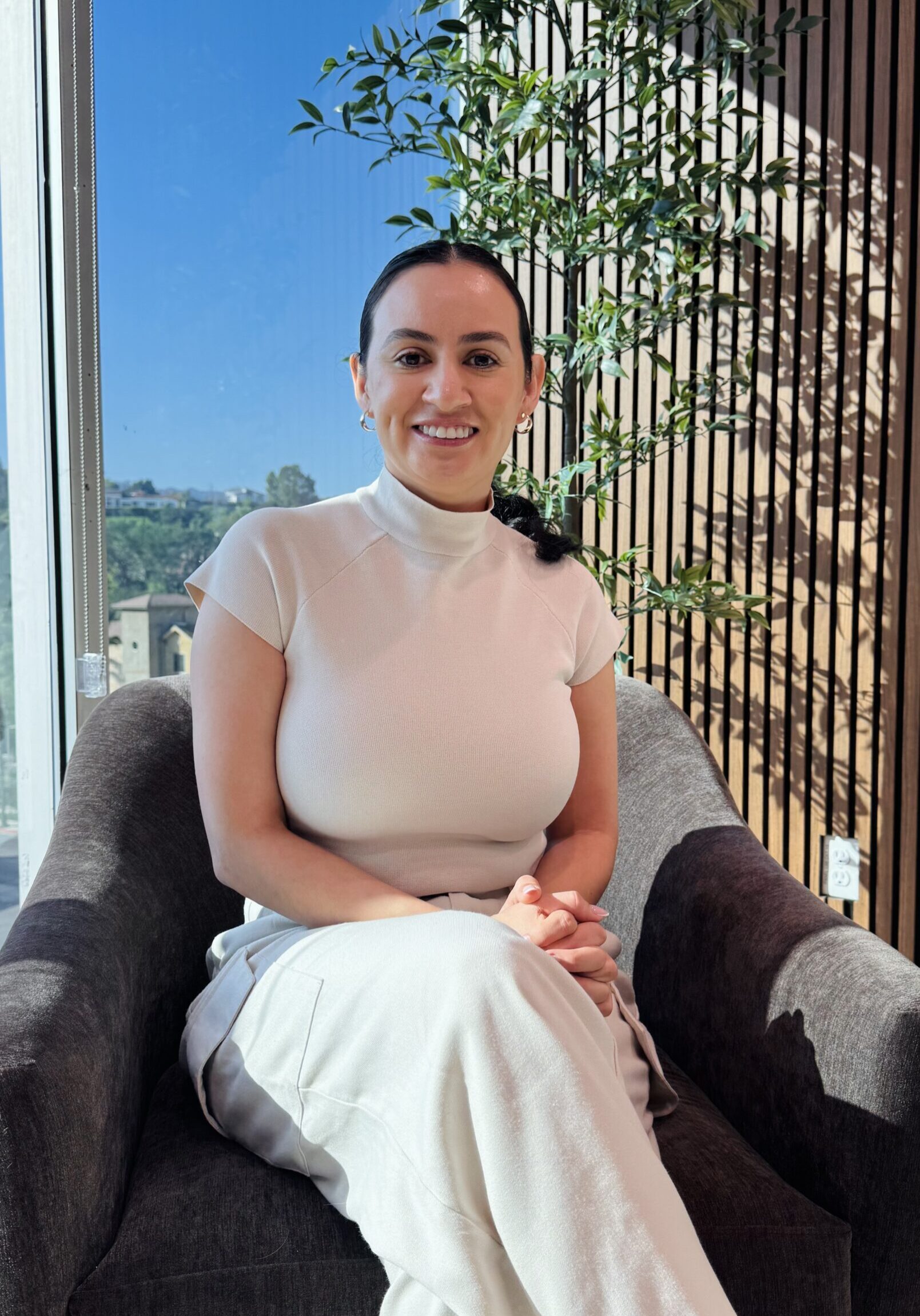 Clinical Psychotherapist | Estela Cabrera, LCSW. | MILIKA Center Therapy & Resilience | Encino, CA